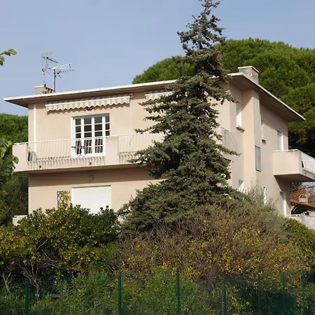 Les Trois A By Interhome Apartment